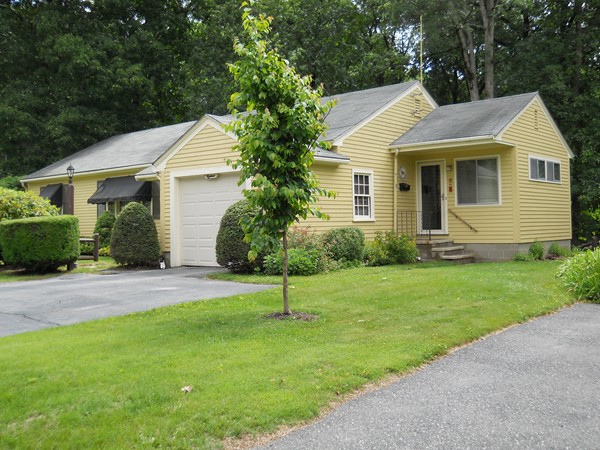 18 Stoneleigh Road Worcester, MA 01606 - Photo 1 of 16 Gallery Image 1