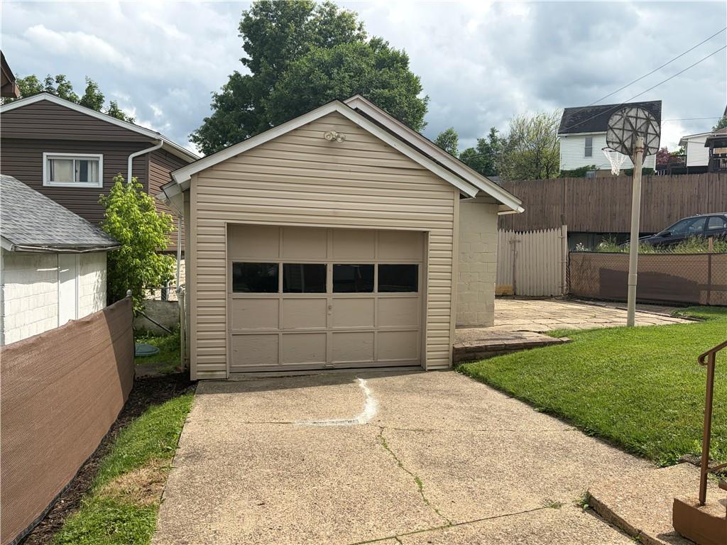 1041 4th Street Monongahela, PA 15063 - Photo 3 of 28 a view of a house with a yard
