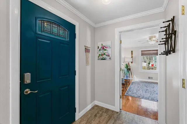 $199,900 | 11 Normandy Place, Champaign, IL 61821