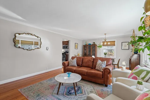 $199,900 | 11 Normandy Place, Champaign, IL 61821