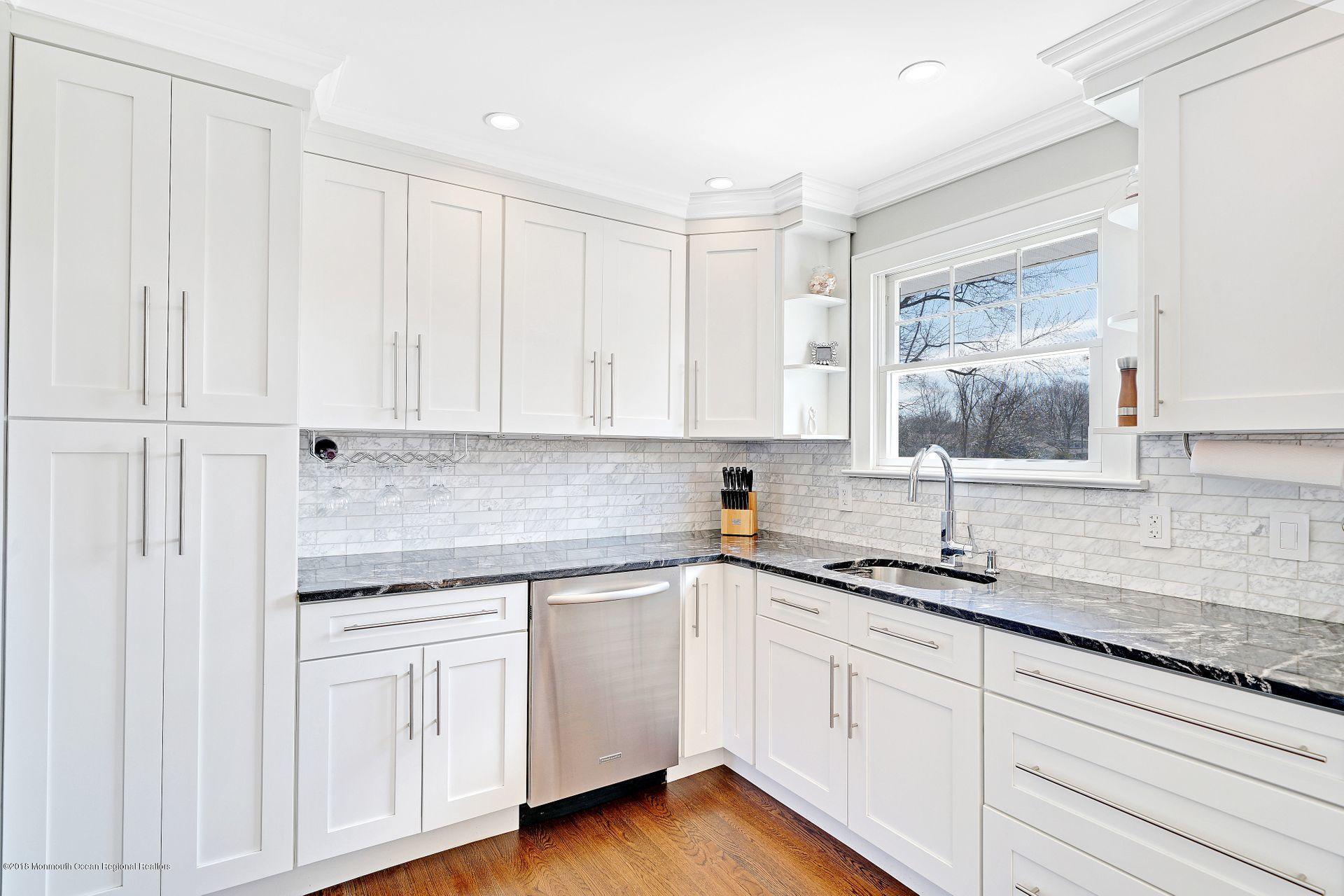 66 Riveredge Road Tinton Falls, NJ 07724 - Photo 12 of 54 12