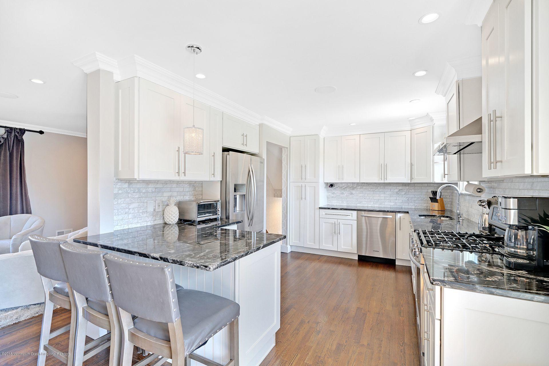 66 Riveredge Road Tinton Falls, NJ 07724 - Photo 14 of 54 14