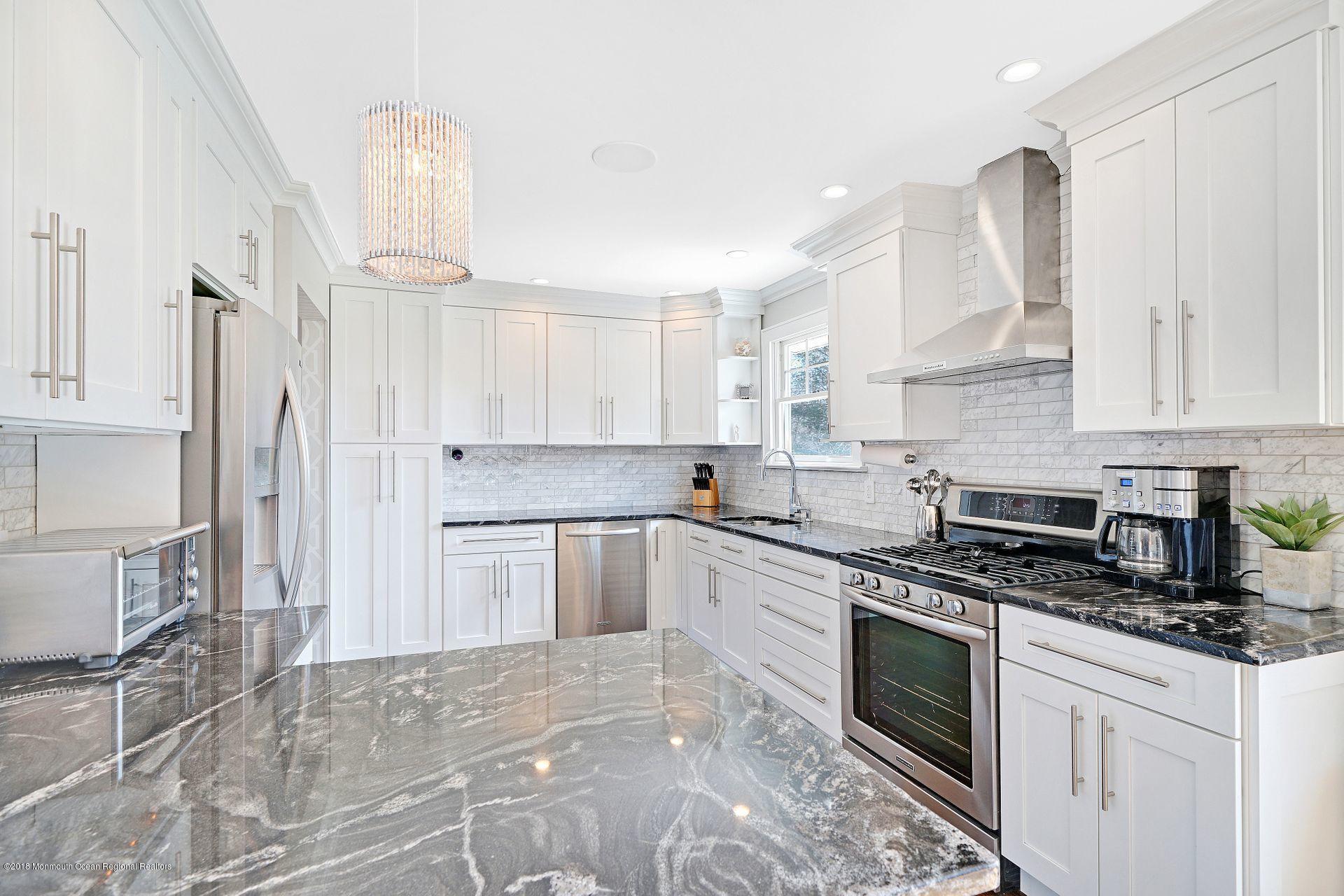 66 Riveredge Road Tinton Falls, NJ 07724 - Photo 16 of 54 16