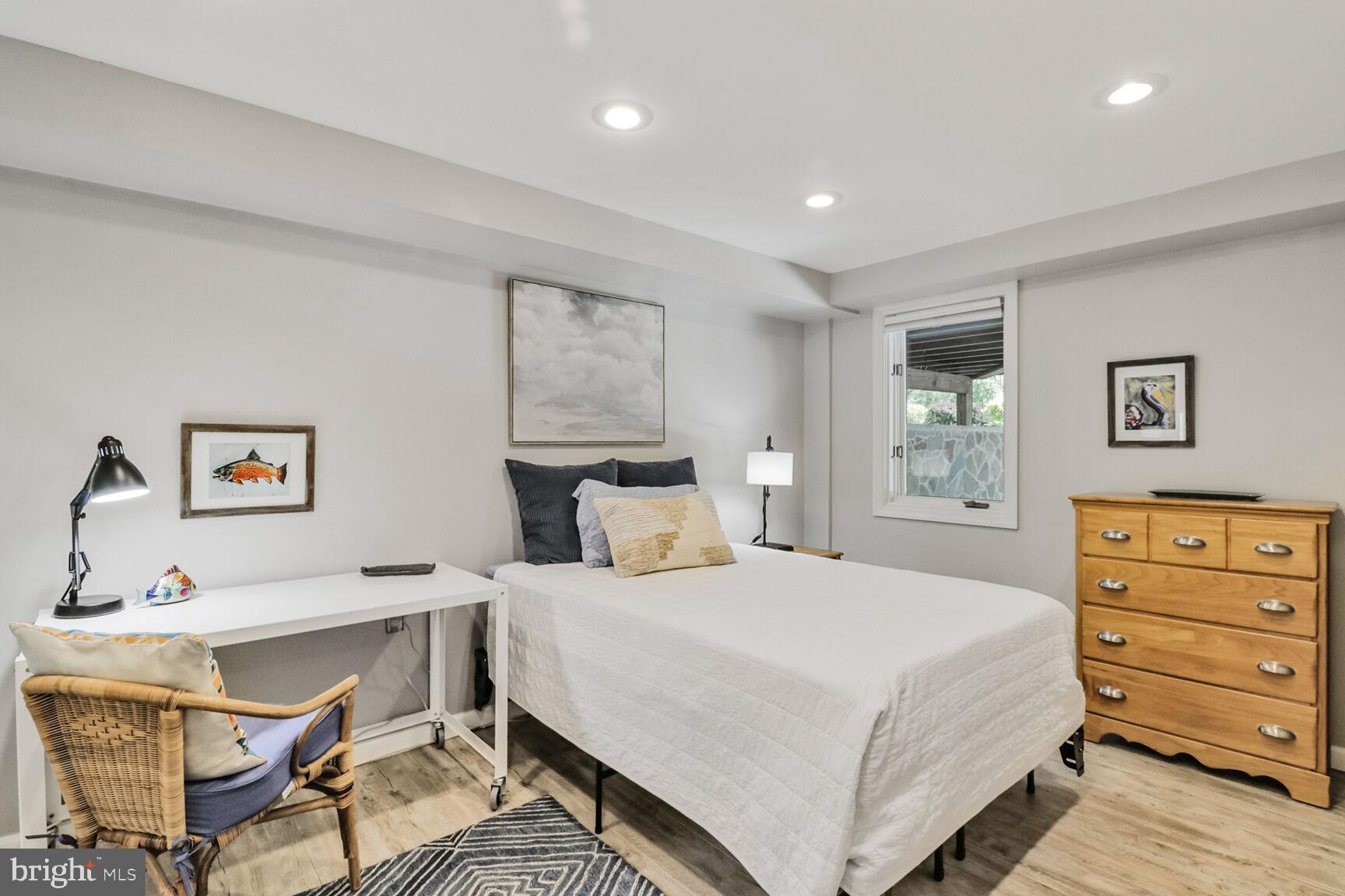 3419 Barkley Drive Fairfax, VA 22031 - Photo 29 of 57 a bedroom with a bed and furniture