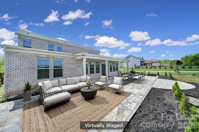 $3,700 | 610 Blaise Court, Matthews, NC 28104