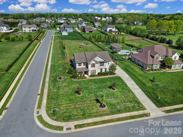 $3,700 | 610 Blaise Court, Matthews, NC 28104