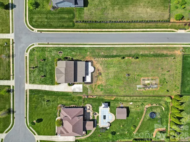 $3,700 | 610 Blaise Court, Matthews, NC 28104