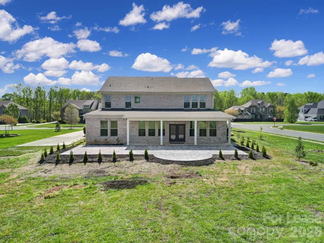 $3,700 | 610 Blaise Court, Matthews, NC 28104