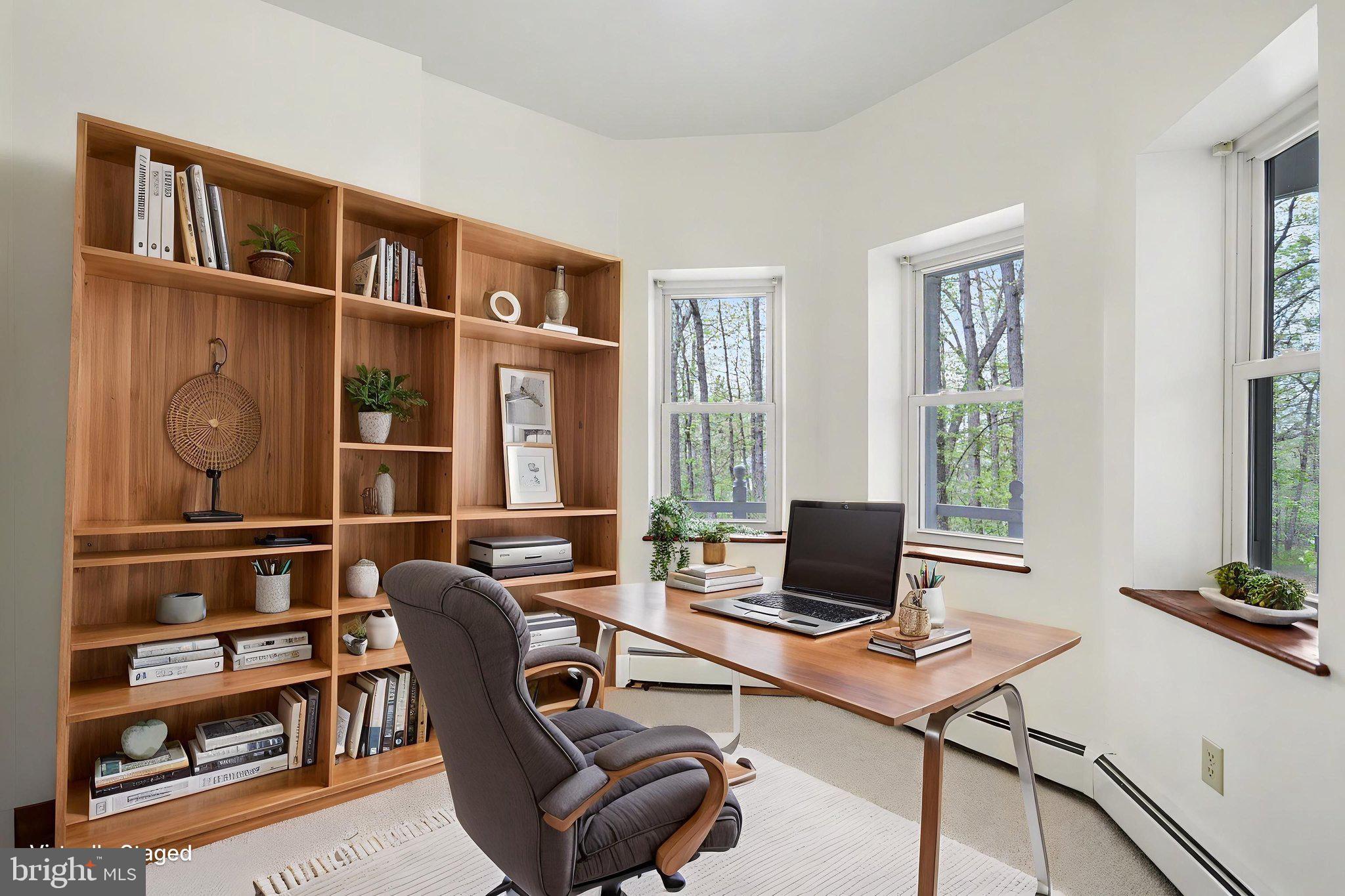 204 Bullfrog Road Gettysburg, PA 17325 - Photo 20 of 52 First Flr Office Virtually Staged