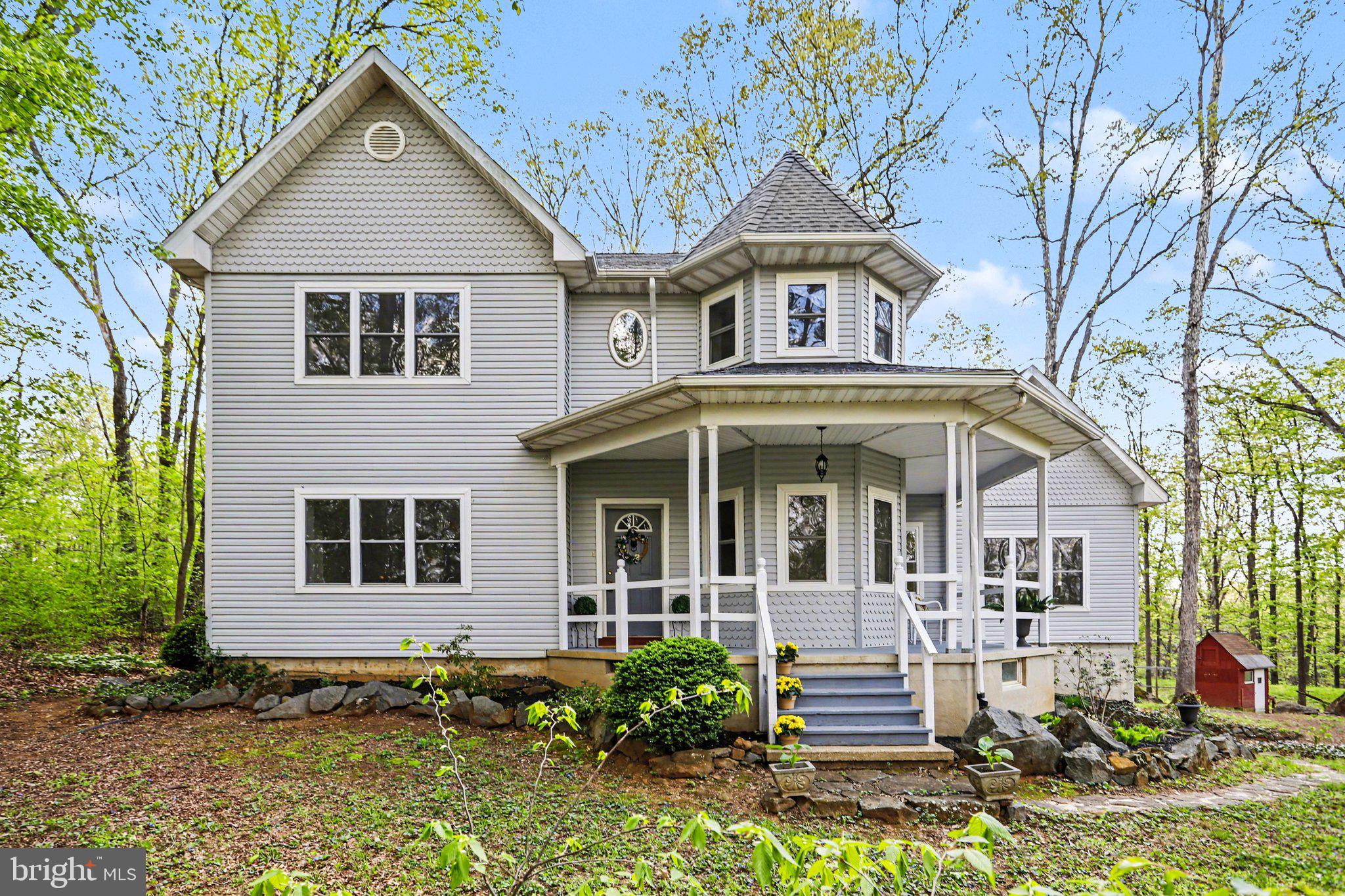 204 Bullfrog Road Gettysburg, PA 17325 - Photo 2 of 52 Front view of the home