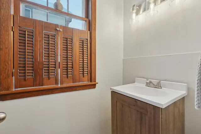 $245,000 | 1218 Central Avenue, Red Wing, MN 55066