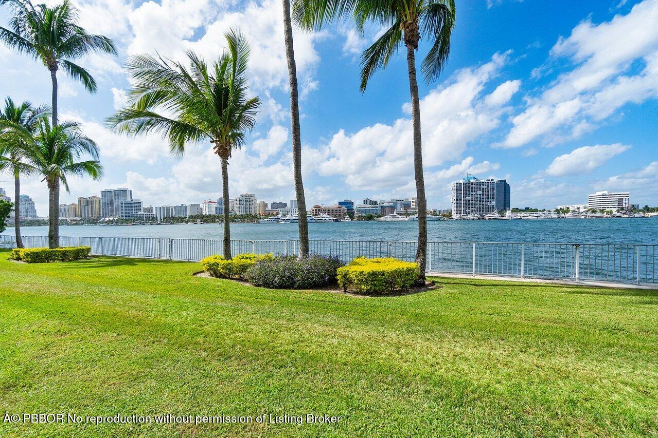 44 Cocoanut Row, Unit 120B Palm Beach, FL 33480 - Photo 31 of 42 032-44CocoanutRow-B120-PalmBeach-FL-3348