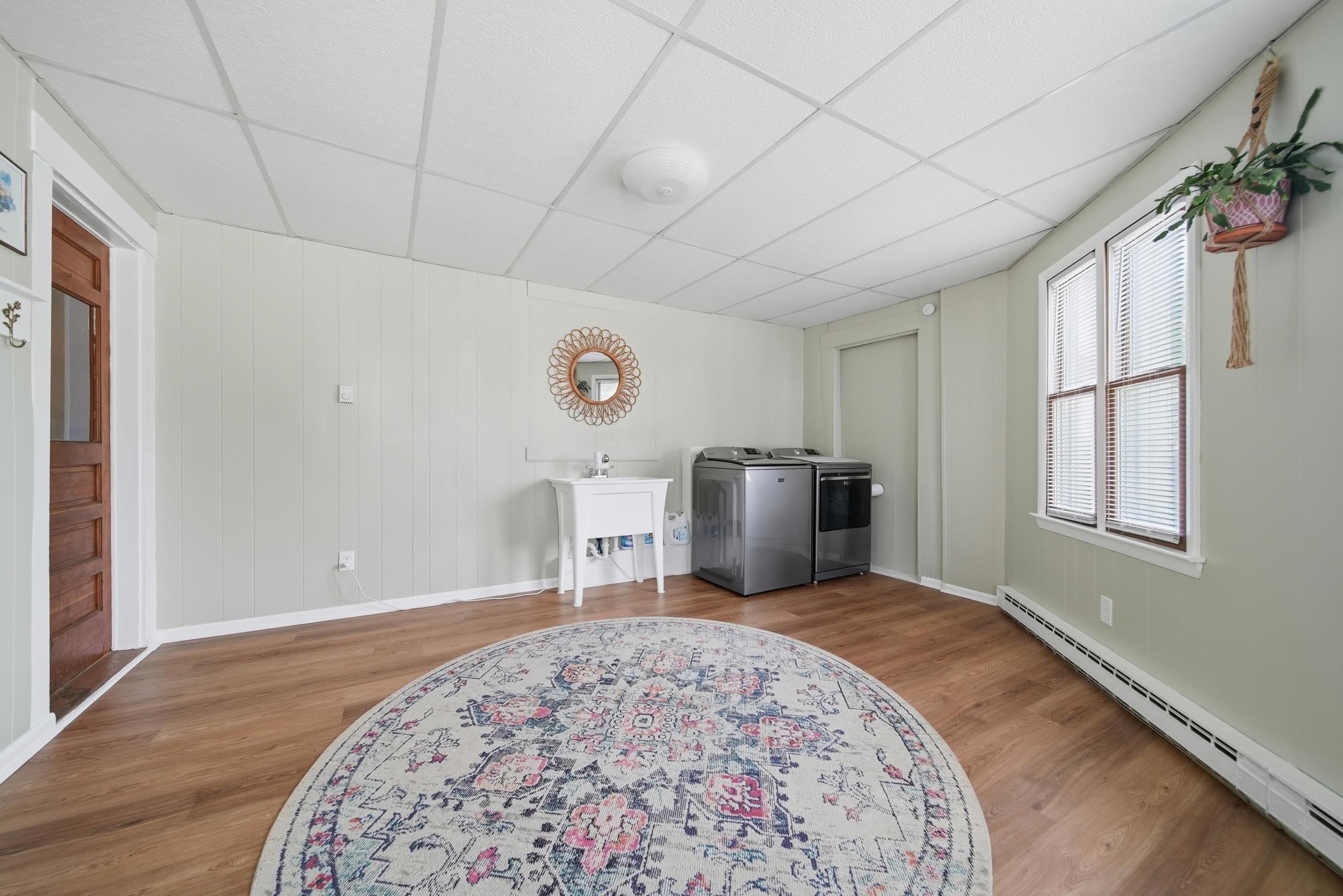 842 Portland Street Rochester, NH 03868 - Photo 5 of 37