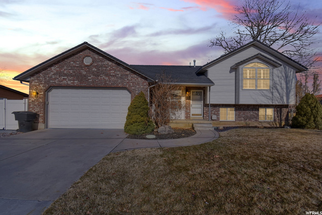 2934 West 800 North Clinton, UT 84015 - Photo 1 of 1