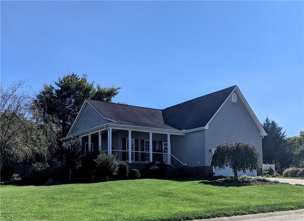 601 Old Farm Road Graham, NC 27253 - Photo 1 of 18 Gallery Image 1