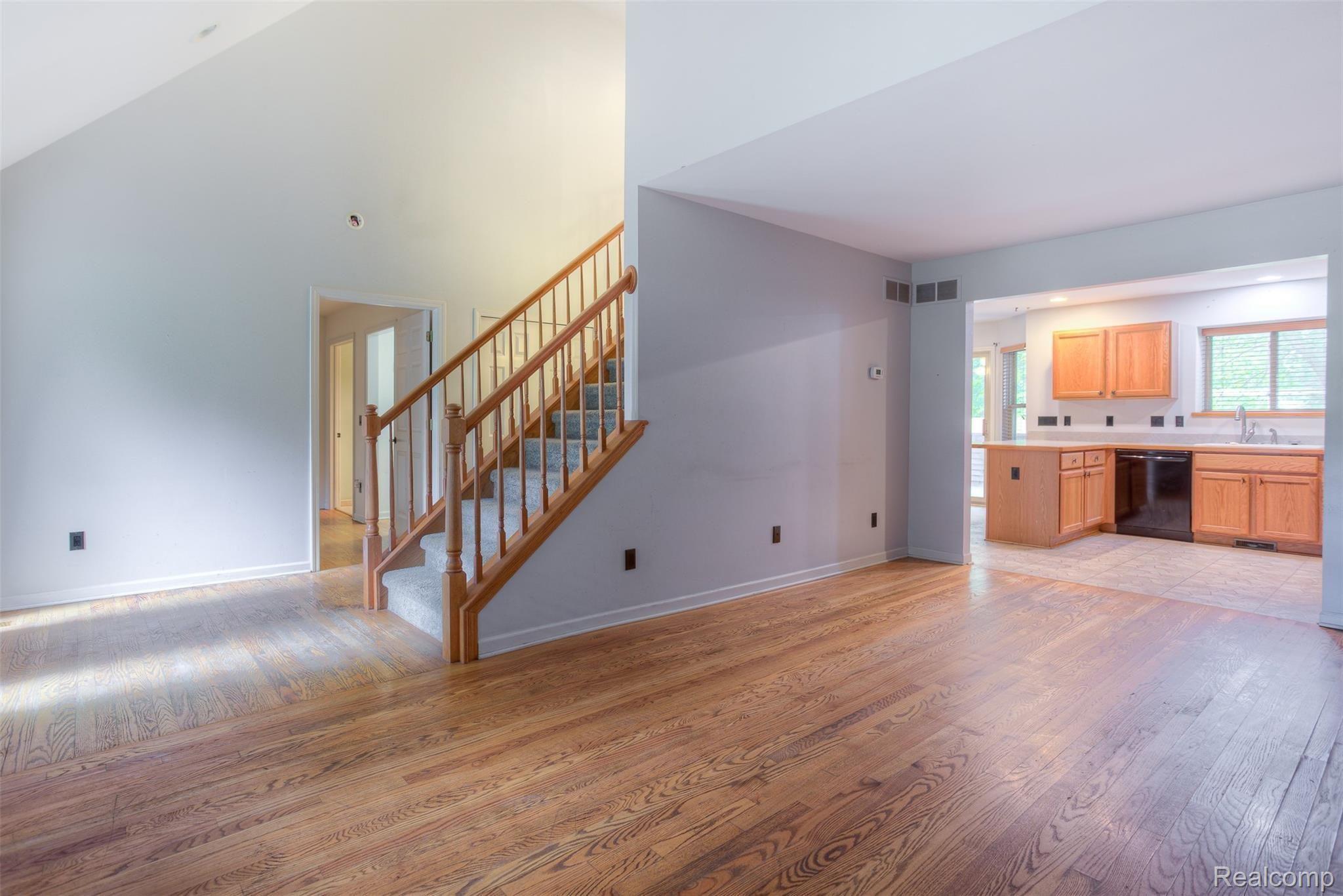 3930 Dunning Road Rochester, MI 48309 - Photo 16 of 49