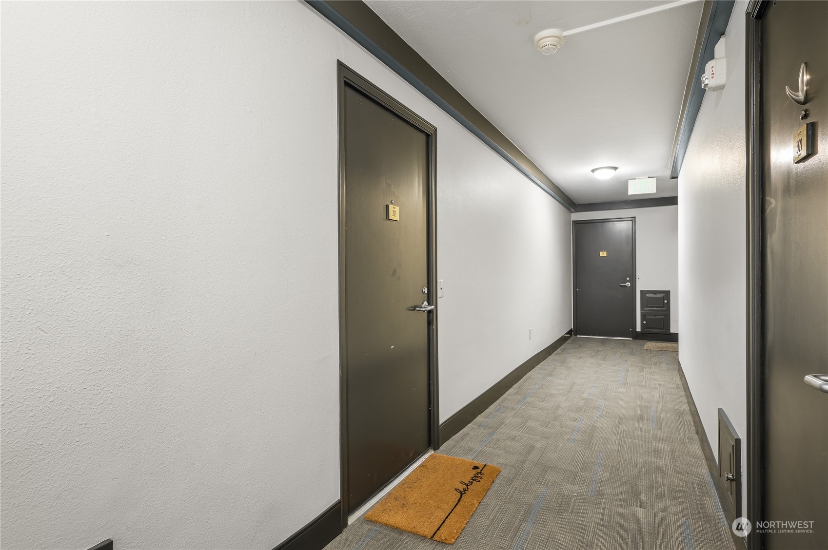 1105 Spring Street, Unit 312 Seattle, WA 98104 - Photo 5 of 26