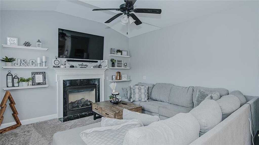 1012 Maple Ridge Court Burlington, NC 27217 - Photo 10 of 46 Gallery Image 10