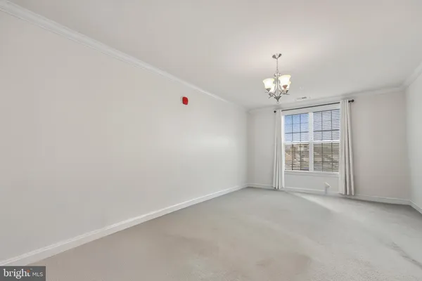 $615,000 | 44589 York Crest Terrace, Unit 300, Ashburn, VA 20147