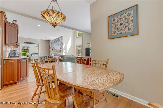 $895,000 | 329 Lakeshore Drive, Lakeville, PA 18438