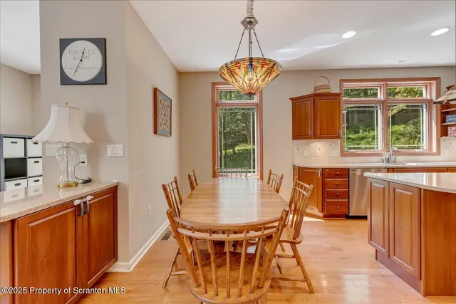 $895,000 | 329 Lakeshore Drive, Lakeville, PA 18438