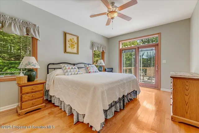 $895,000 | 329 Lakeshore Drive, Lakeville, PA 18438