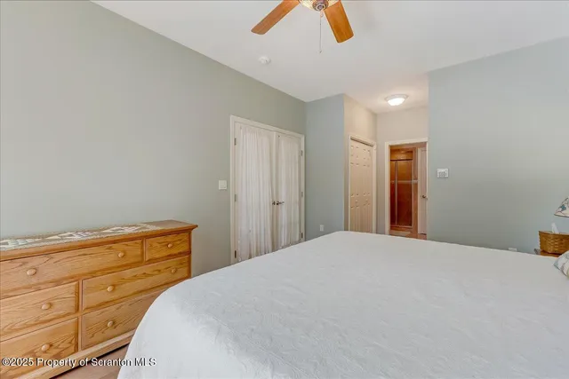 $895,000 | 329 Lakeshore Drive, Lakeville, PA 18438