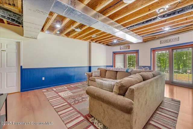 $895,000 | 329 Lakeshore Drive, Lakeville, PA 18438