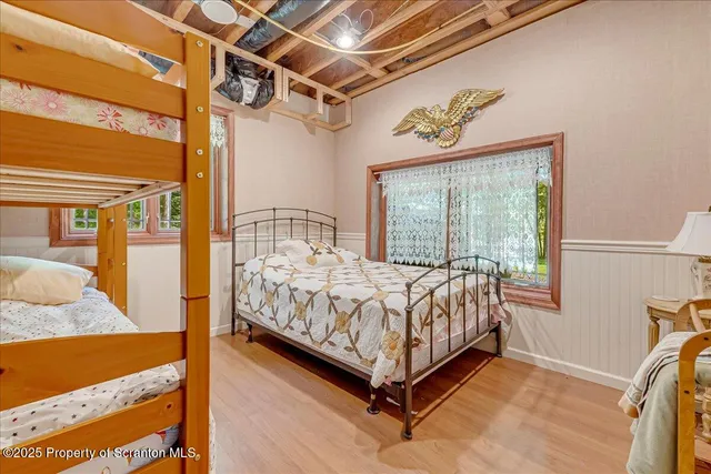 $895,000 | 329 Lakeshore Drive, Lakeville, PA 18438