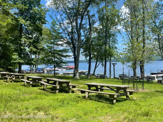 $895,000 | 329 Lakeshore Drive, Lakeville, PA 18438