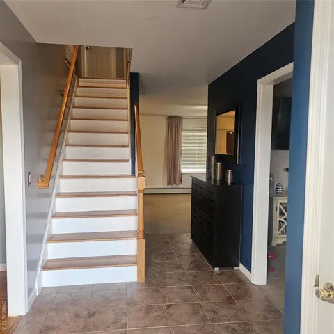 $640,000 | 235 Maples Road, Middletown, NY 10940