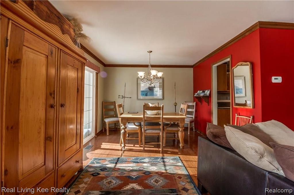 1393 Paddle Wheel Lane Rochester Hills, MI 48306 - Photo 6 of 34
