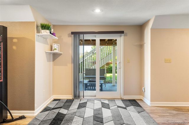 a view of an entryway of the house