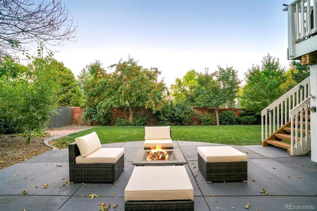 an outdoor view with sitting space