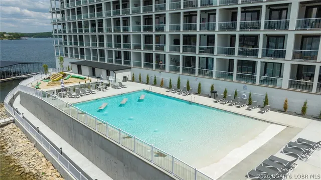 $849,900 | 1065 Topsider Lane, Unit 301, Osage Beach, MO 65065