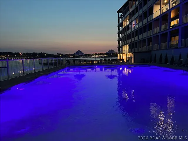$849,900 | 1065 Topsider Lane, Unit 301, Osage Beach, MO 65065