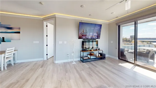 $849,900 | 1065 Topsider Lane, Unit 301, Osage Beach, MO 65065