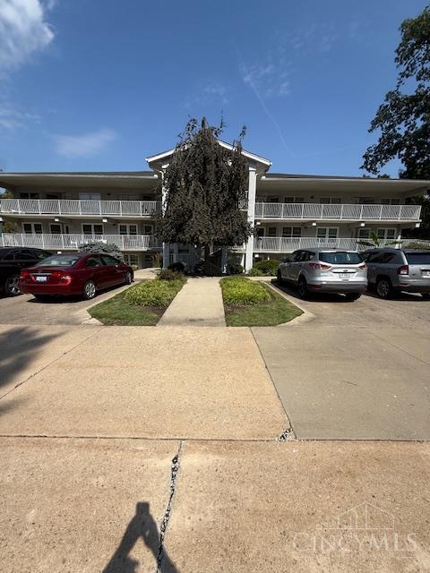 7650 Cheviot Road, Unit 312 Cincinnati, OH 45247 - Photo 1 of 31 Gallery Image 1