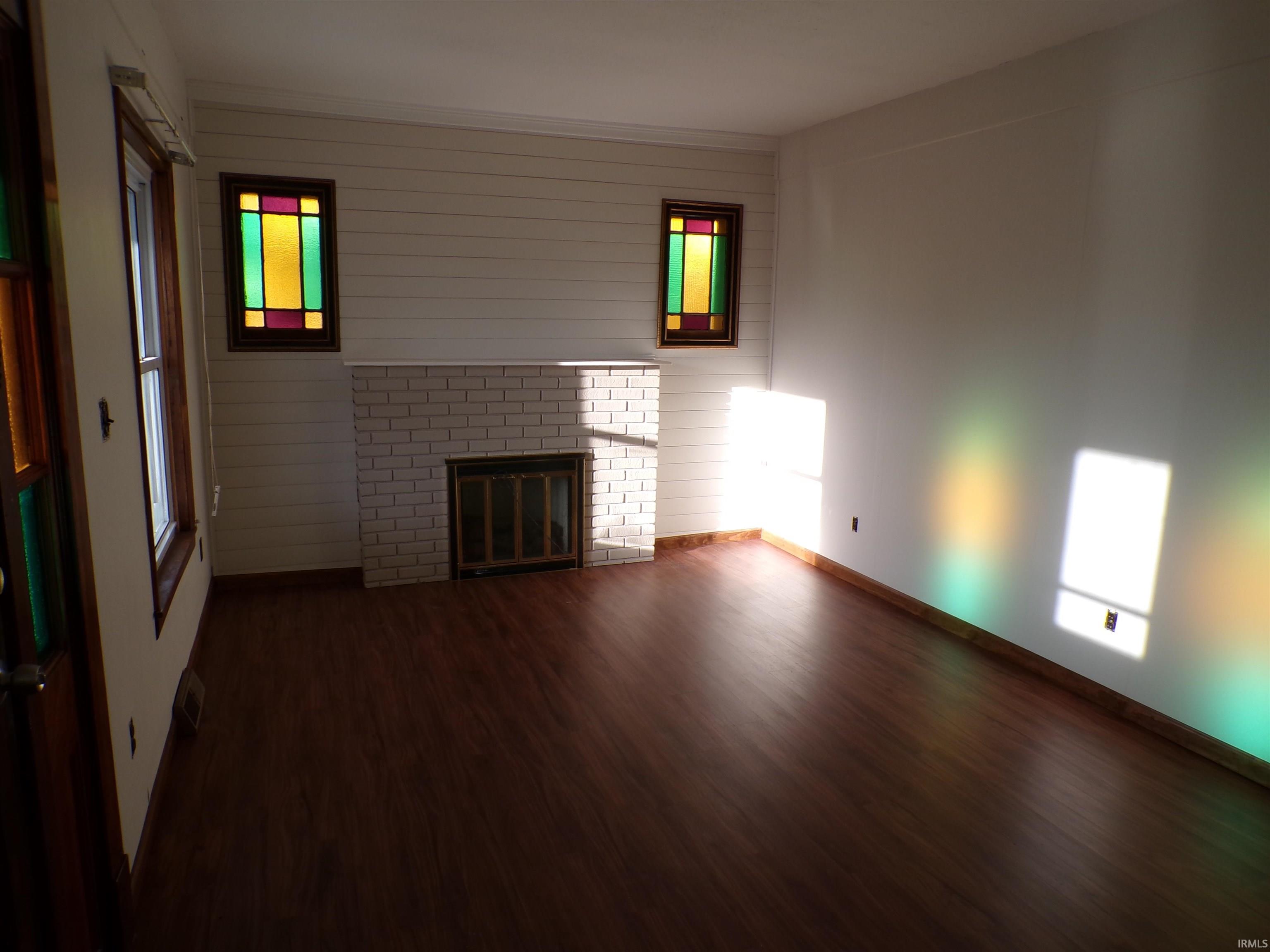 207 Church Street Loogootee, IN 47553 - Photo 2 of 5