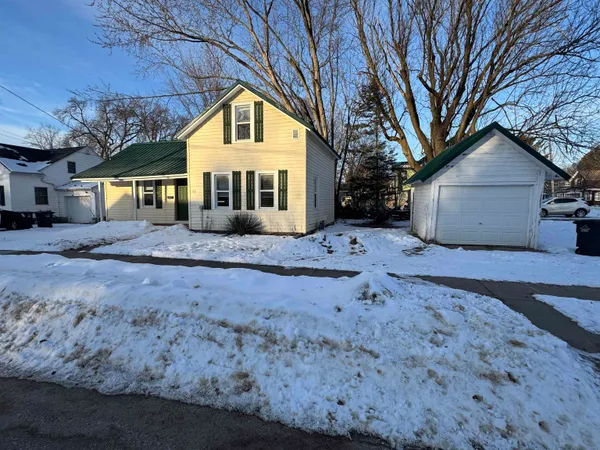 $112,900 | 513 North Lafayette Street, Shawano, WI 54166