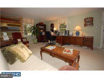 33 Blakely Road Downingtown, PA 19335 - Photo 6 of 11 Gallery Image 6