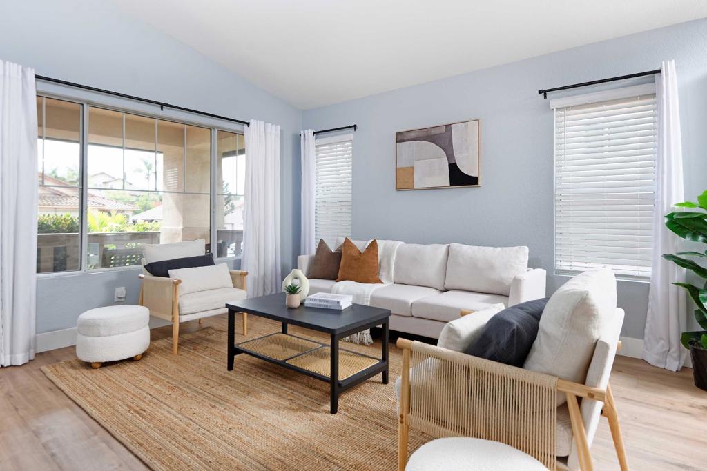 9380 Francis Drive Spring Valley, CA 91977 - Photo 3 of 32