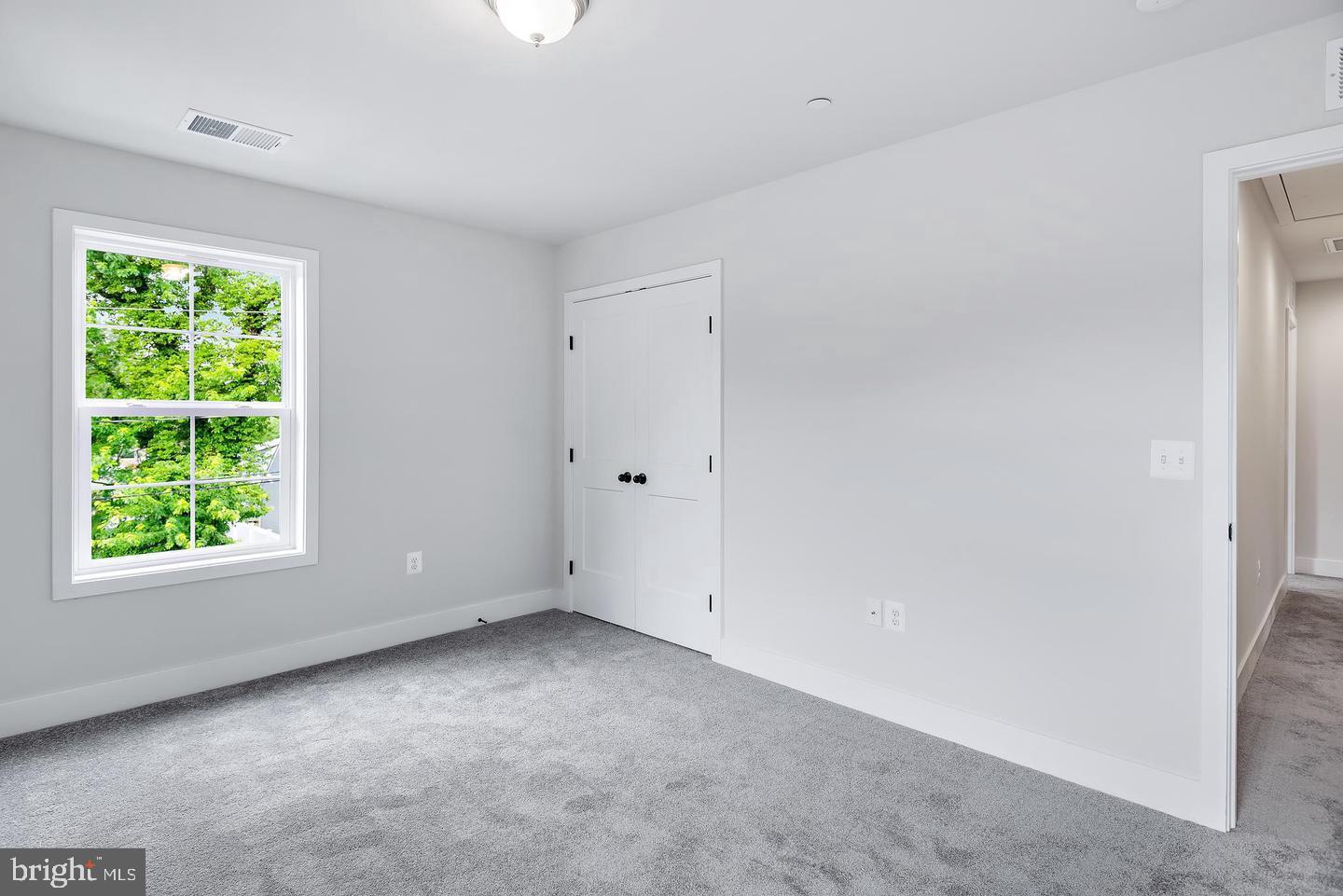 404 Paradise Road Riva, MD 21140 - Photo 35 of 51 a view of room with window