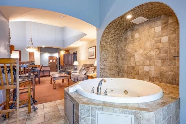 $254,900 | 2411 River Wisconsin Dells Wi 53965, Unit 2145, Wisconsin Dells, WI 53965