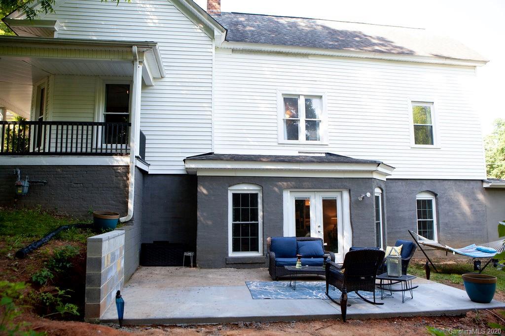 820 Old Charlotte Road Southwest Concord, NC 28027 - Photo 3 of 41 Gallery Image 3