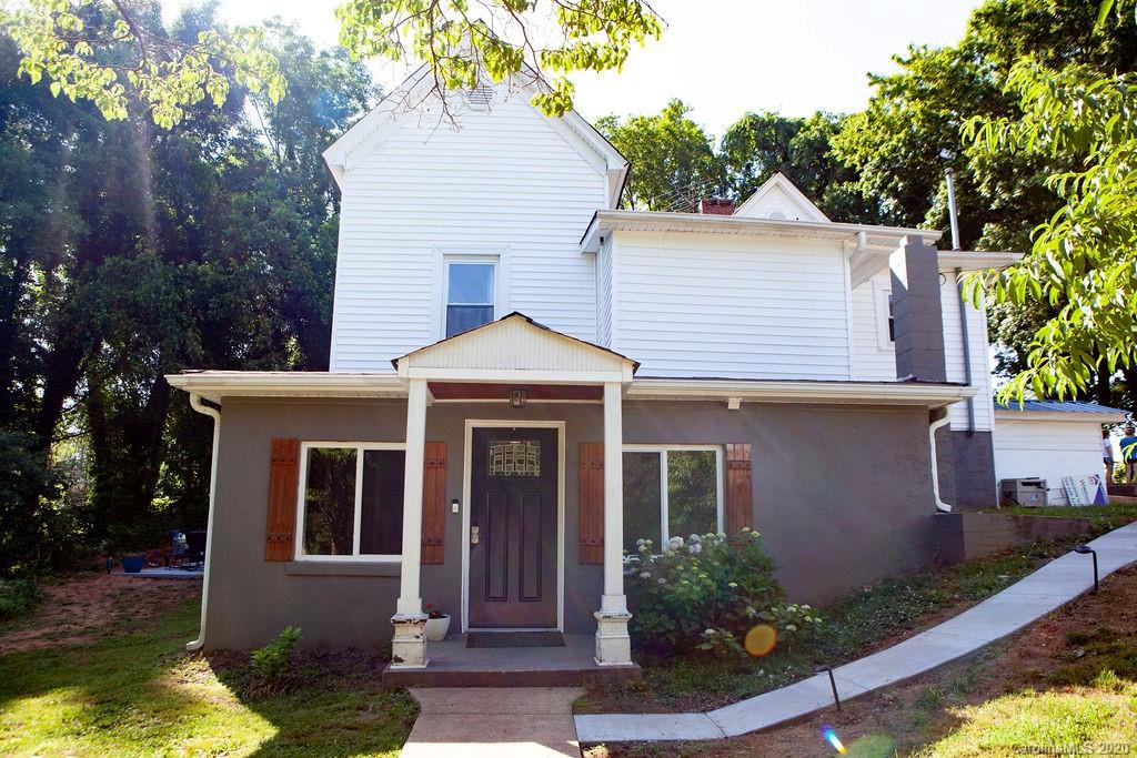 820 Old Charlotte Road Southwest Concord, NC 28027 - Photo 4 of 41 Gallery Image 4