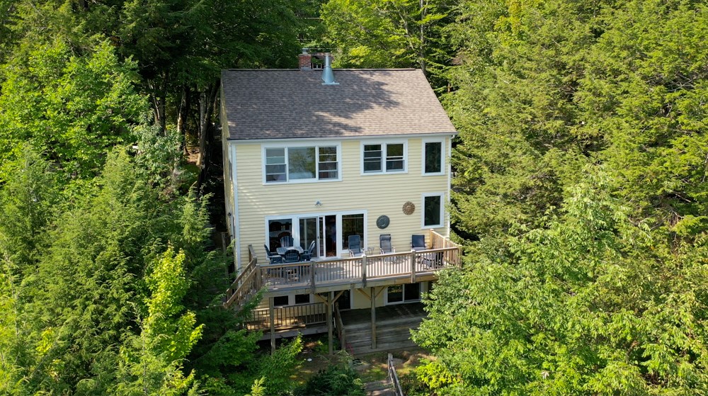 263 Bay Point Road Newbury, NH 03255 - Photo 3 of 28