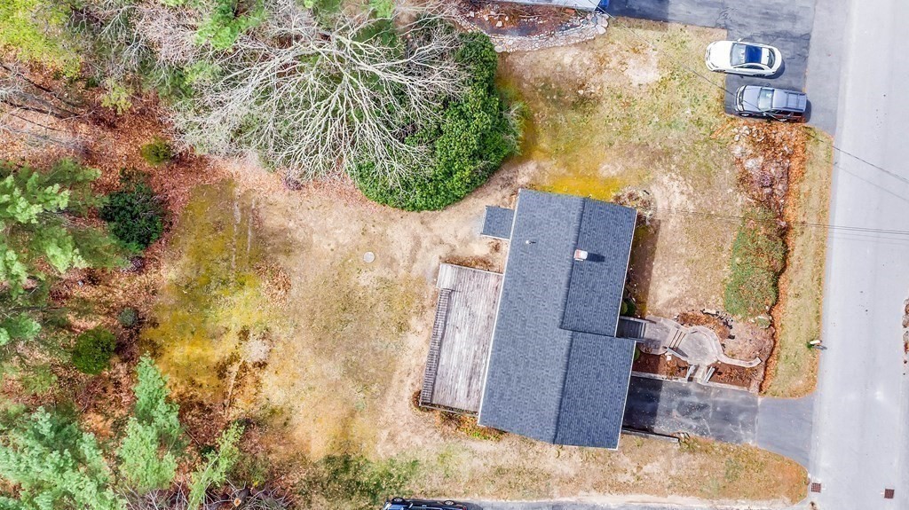 30 River Road Marion, MA 02738 - Photo 33 of 41 view of a house with a yard
