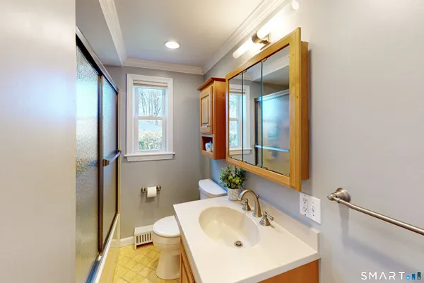 $418,000 | 7 Ivy Lane, Danbury, CT 06811