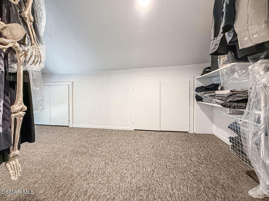 687 Stonebrook Street Simi Valley, CA 93065 - Photo 61 of 76 Gallery Image 61